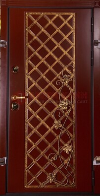 Бордовая металлическая дверь с ковкой ДК-10 для квартиры