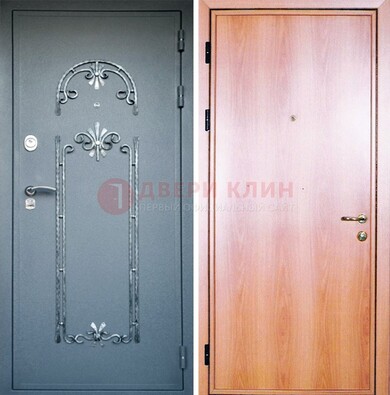 Железная дверь с ковкой ламинат внутри ДК-11 в квартиру