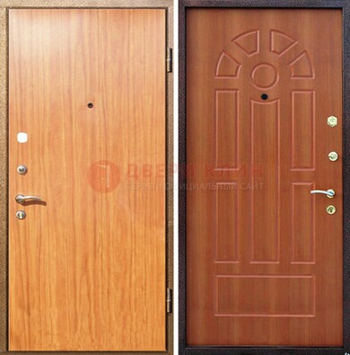 Светлая железная дверь с ламинатом МДФ внутри ДЛ-15 в Севастополе