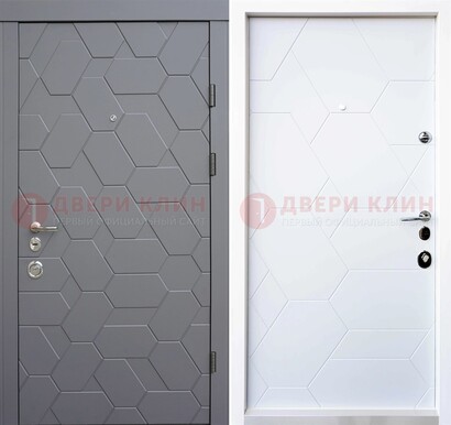 Серая стальная дверь с белой МДФ внутри ДМ-204 