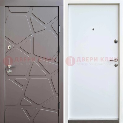 Серая входная дверь с филенчатой МДФ ДМ-216 в Раменском