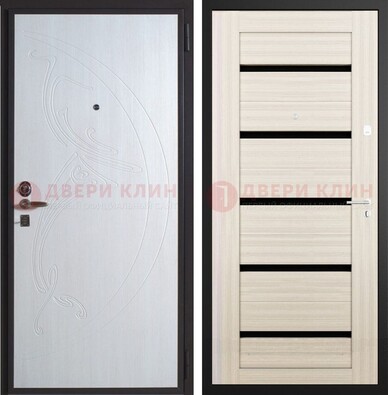 Белая стальная дверь с МДФ и стеклом ДМ-346