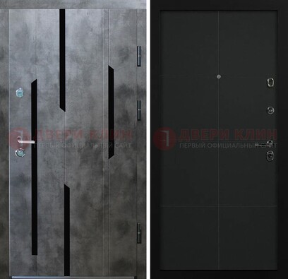 Стальная дверь с МДФ в темном цвете ДМ-415