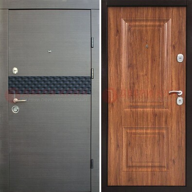 Темная стальная дверь МДФ с декоративной вставкой ДМ-440 в Сергиевом Посаде