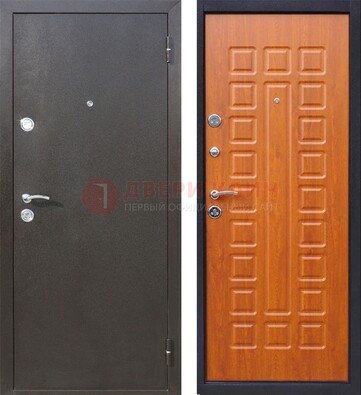 Коричневая стальная дверь с порошковым напылением ДП-202 в Саранске