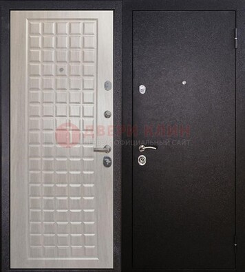 Черная входная дверь с порошковым покрытием ДП-206