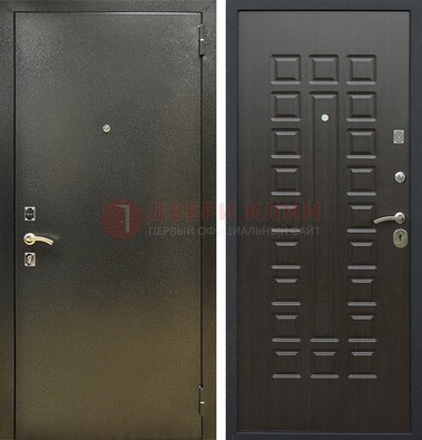 Темно-серая железная дверь с порошковым покрытием и МДФ Венге ДП-287