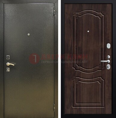 Темно-серая железная дверь с порошковым покрытием и коричневой МДФ ДП-288 в Курске