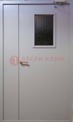 Белая железная подъездная дверь ДПД-4 в Ярославле