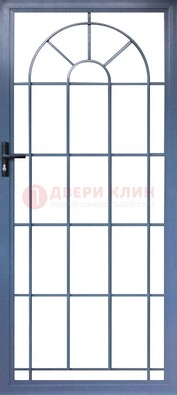 Синяя металлическая решетчатая дверь ДР-28 в Долгопрудном