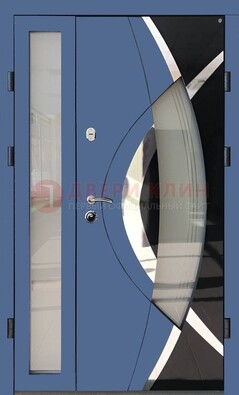 Синяя металлическая дверь со стеклом и узором ДС-13 в Твери