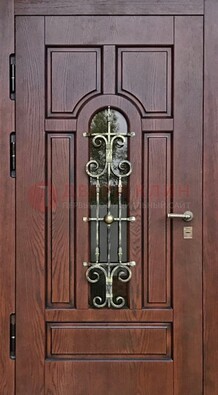 Cтальная дверь со стеклом и ковкой в коричневом цвете ДСК-119 в Павловском Посаде