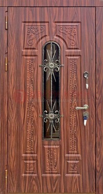 Одностворчатая железная дверь со стеклом и ковкой ДСК-126 в Мурино