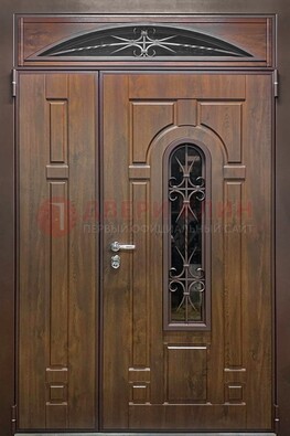Большая металлическая дверь со стеклом и ковкой ДСК-145 в Твери