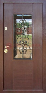 Входная дверь Винорит со стеклом и ковкой в коричневом цвете ДСК-212