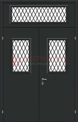 Черная железная тамбурная дверь с декоративными вставками ДТМ-16 в Сланцы