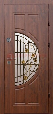 Стальная коричневая дверь с виноритом и ковкой ДВТ-82