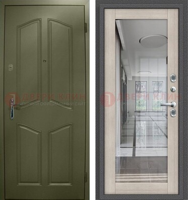 Зеленая стальная дверь с МДФ панелями и зеркалом ДЗ-137 в Истре