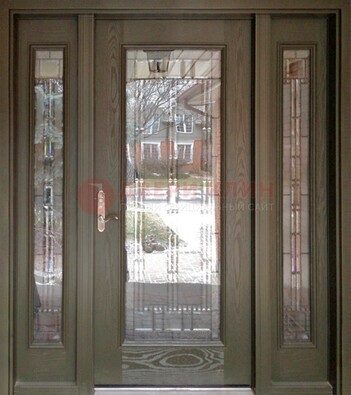 Коричневая стальная дверь с массивом дуба с витражом ВЖ-16 