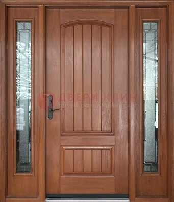 Стальная дверь с массивом дуба и витражом для дома ВЖ-17 в Долгопрудном